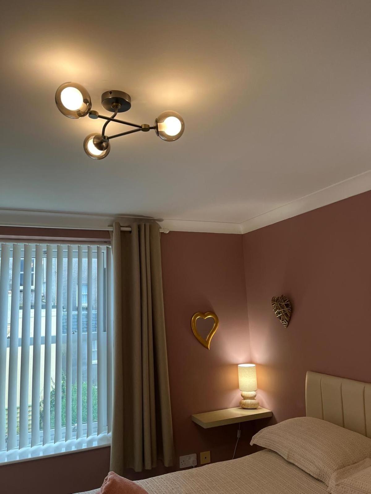 Honey Cottage Tenby Eksteriør billede